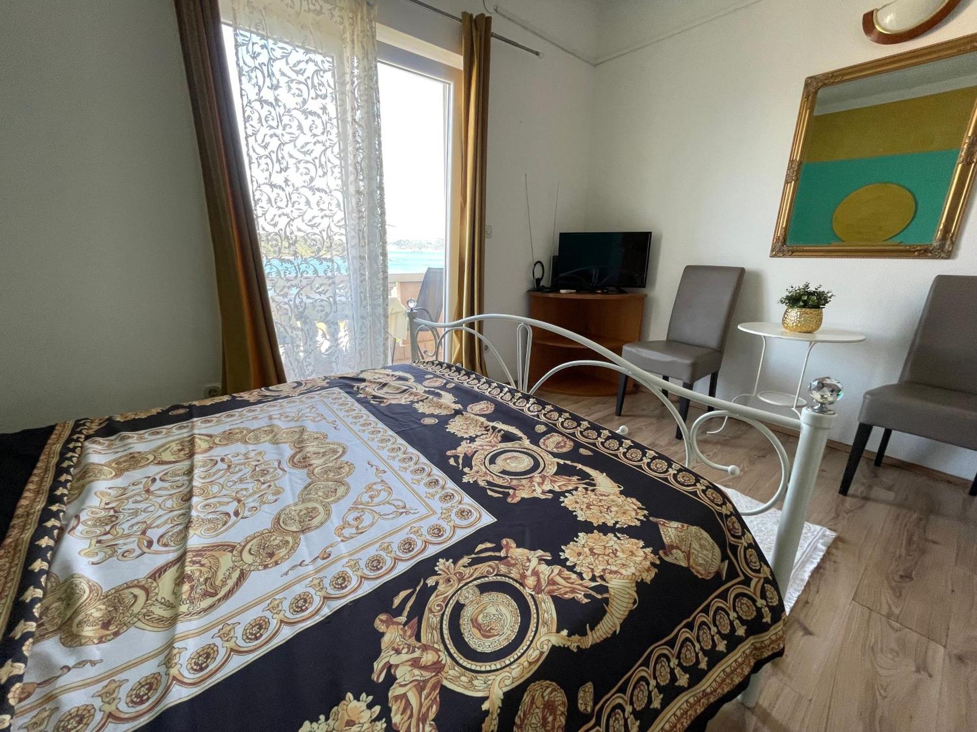 Apartments Esperanza Pašman Eksteriør bilde