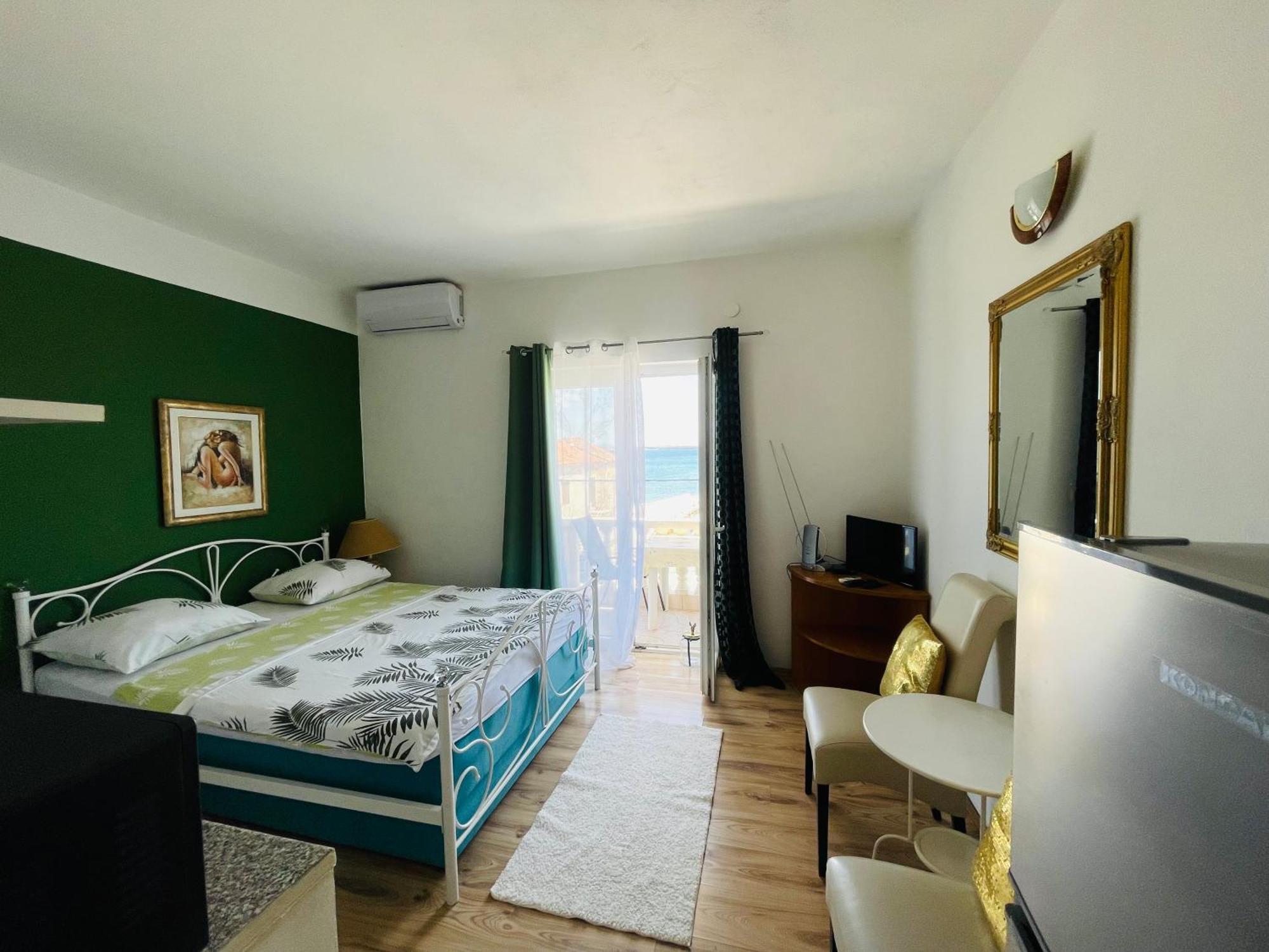 Apartments Esperanza Pašman Eksteriør bilde