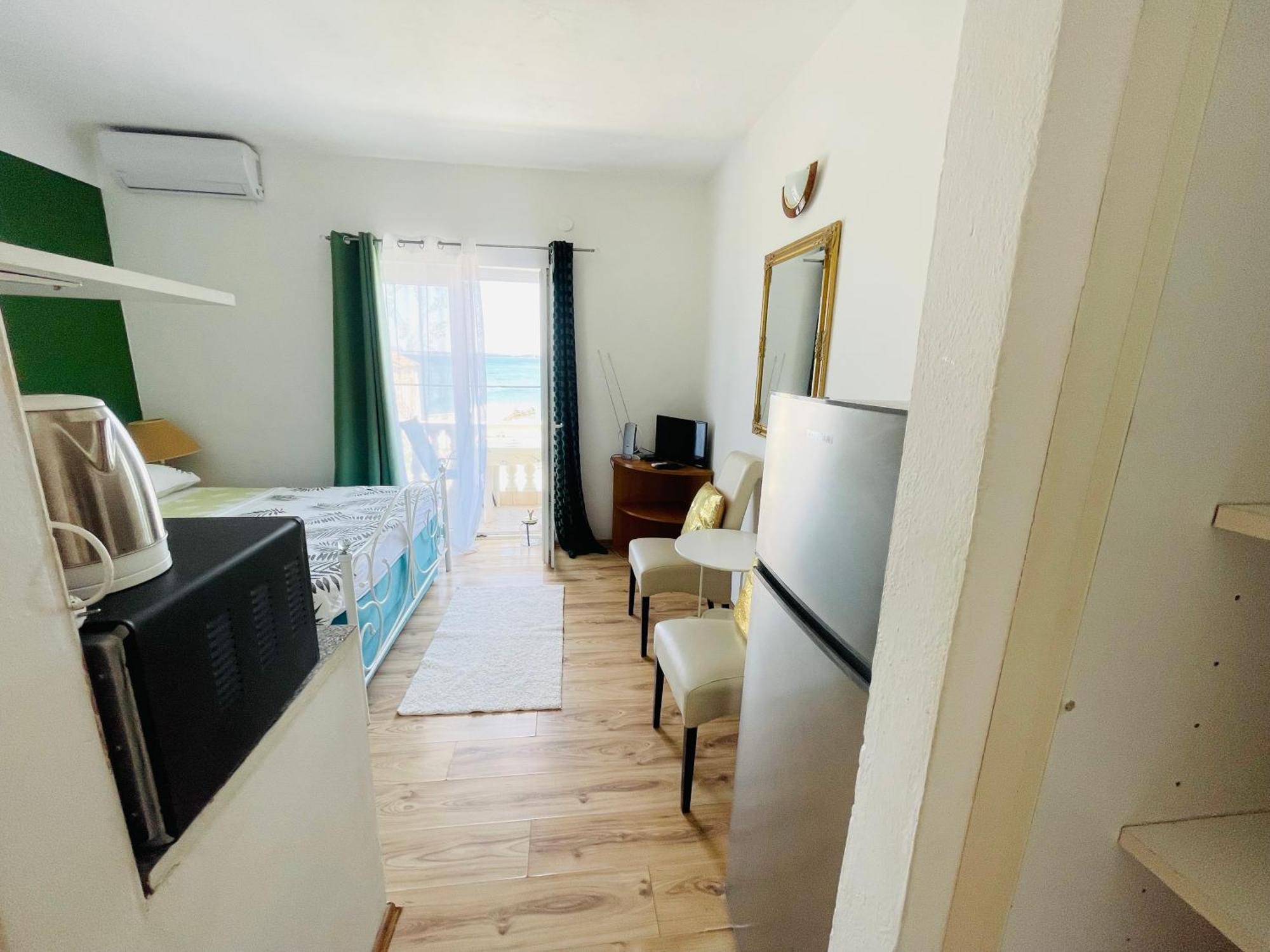 Apartments Esperanza Pašman Eksteriør bilde